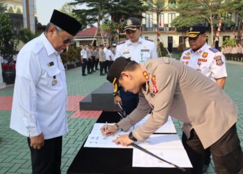 Polres Tangsel Terima Hibah 3 ETLE Mobile Dari Pemkot Tangsel