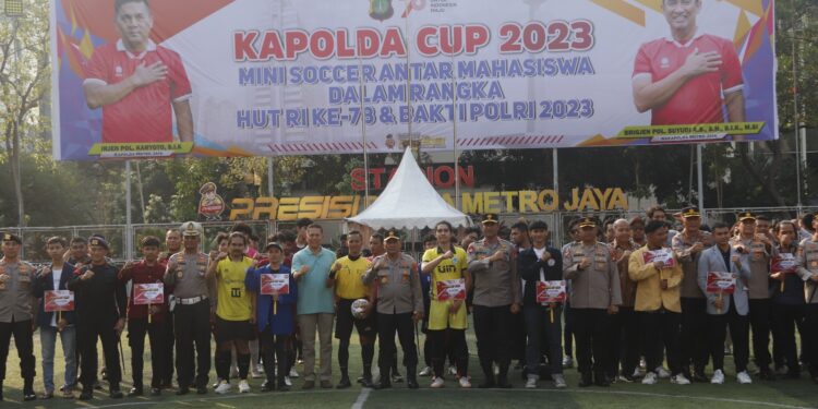 POLDA METRO JAYA GELAR KAPOLDA CUP MINI SOCCER ANTAR KAMPUS