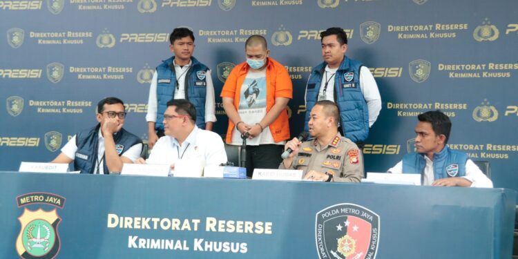 Ditreskrimsus PMJ Tangkap Tersangka Pejual Data Nasabah Bank BCA