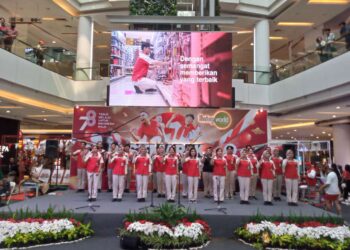Rayakan HUT RI Ke 78, ACE Hardware Se-Tangerang Raya Gelar Paduan Suara Karyawan
