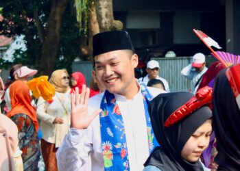 Berdiri di Tengah Masyarakat: Rivo Kumara, Hadir dalam Aksi Sosial untuk Meningkatkan Kerukunan Antar Sesama