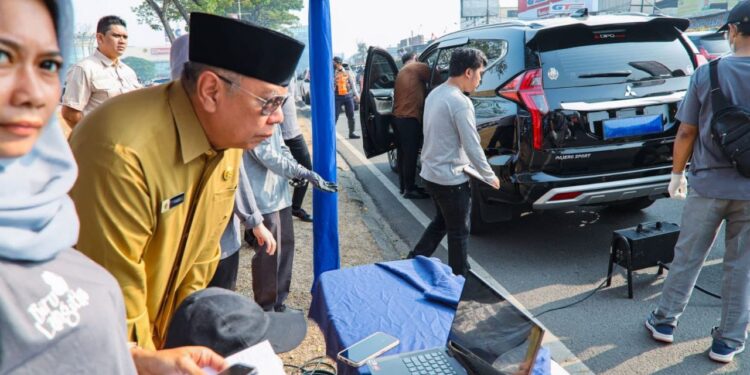 Tindak Tegas, Benyamin Kandangkan Mobil Dinas Tak Lulus Uji Emisi