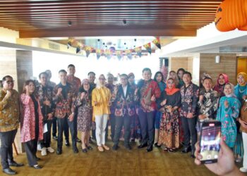 Memperingati Hari Batik Nasional, Swiss-Belhotel Serpong Gelar Batik Fashion Lunch Menggandeng UMKM dan Dekranasda Kota Tangerang Selatan