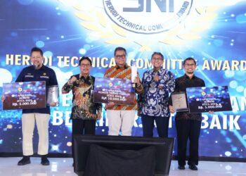 BSN Berikan Penghargaan HTCA 2023 kepada Komtek Berkinerja Terbaik dan Tokoh Pengembangan Standar