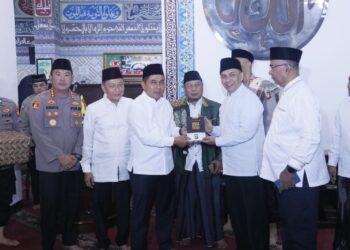 Sholat Subuh Berjamaah Keliling, Kapolda Metro Jaya Minta Warga Bijak Gunakan Medsos