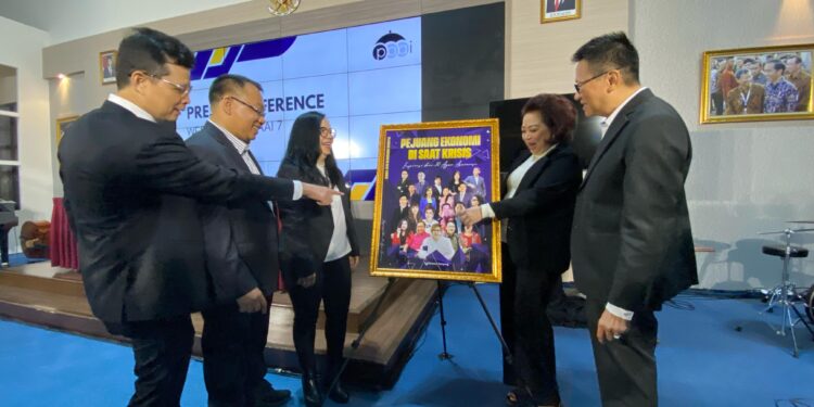 Dukung Road Map Industri Perasuransian OJK, PAAI Lecut Semangat Agen Asuransi Lewat Seminar Be Consistent & Persistent