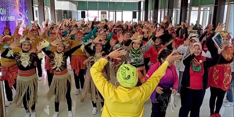 Restoran Sari Rendang Selenggarakan Fun Dance Competition Diikuti Warga Bintaro Dan Sekitarnya