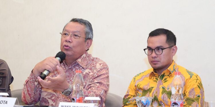 Pimpin Rapat Forkopimda, Benyamin Pastikan Kesiapan Pelaksanaan Pemilu 2024