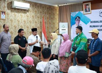 Bedah Rumah Menyentuh 7 Kecamatan, Pilar: di Pamulang 65 Unit Rumah Diperbaiki