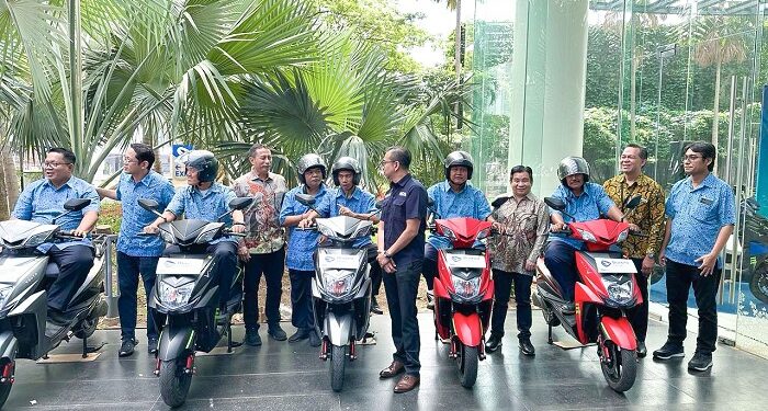 BRI Finance Beri Kemudahan Pembiayaan Kendaraan Listrik untuk Dorong Transisi Energi Ramah Lingkungan di Indonesia