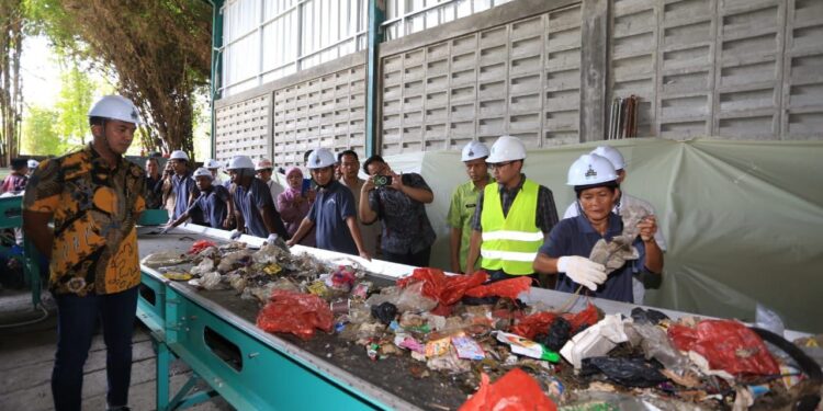 Atasi Sampah, Pemkot Tangsel Kerahkan Berbagai Upaya Strategis