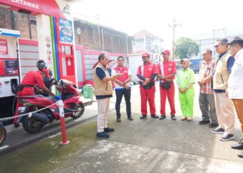 Layanan dan Distribusi BBM di SPBU Harus Berjalan Sesuai Aturan