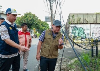 Siap-siap, Pemkot Tangsel Mulai Rapihkan 5 Ruas Jalan dari Kabel Menjuntai