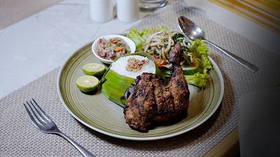 Kuliner Lezat Selama Liburan Bulan Juni 2024 hadir di Hotel Santika Premiere Bintaro