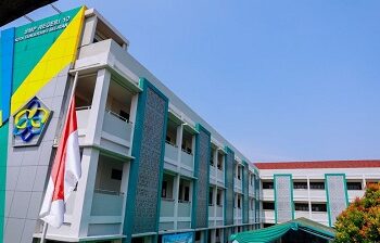 Resmikan Gedung Baru SMPN 10 Tangsel, Benyamin: Naikan Daya Tampung dan Rata-rata Lama Sekolah