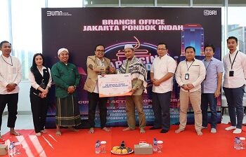 Semangat Berbagi, BRI KC Pondok Indah Serahkan Hewan Kurban ke Masjid Ar-Rahmah Kebayoran Lama