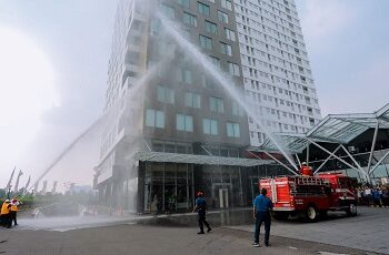 Benyamin Ingatkan Pengelola Gedung Tinggi di Tangsel Siapkan Manajemen Keselamatan Kebakaran