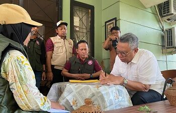 Ikut Coklit Pilkada 2024, Benyamin Davnie Ajak Warga Siapkan Data Diri