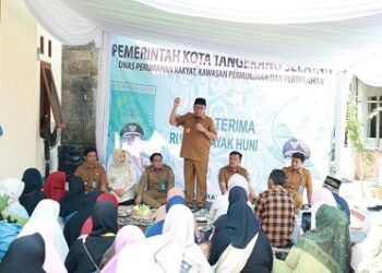 510 Rumah Warga Tangsel Dibedah, Wali Kota Benyamin Davnie: Tanah Milik Sendiri