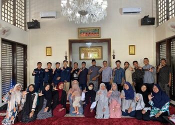 Upgrading Environmentalist: Understanding Human’s Role on Earth in Islamic Perspective