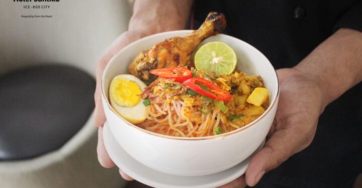 Santap Kuliner Laksa Khas Tangerang di Hotel Santika Premiere ICE-BSD City