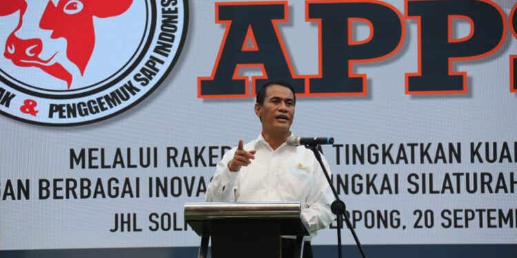Mentan Amran Ajak Asosiasi Peternak Sapi Sukseskan Program Makan Bergizi Gratis