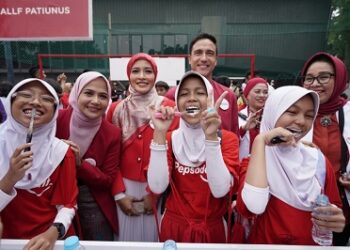 Di Bulan Kesehatan Gigi Nasional 2024, Pepsodent sebagai Official Oral Care Partner Dukung Senyum Sehat Timnas Sepak Bola Indonesia