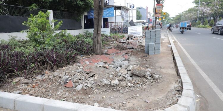 Pedestrian Jalan Raya Ciater Direvitalisasi, Pemkot Tangsel Pastikan Ramah Disabilitas