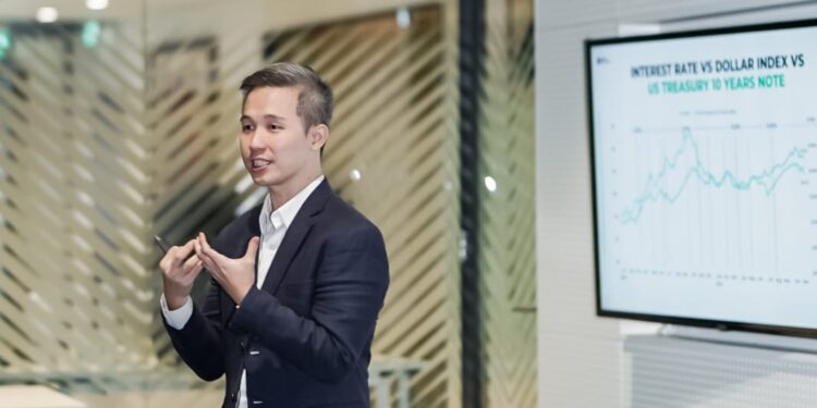 Rivan Kurniawan Raih Izin Usaha Penasihat Investasi dari Otoritas Jasa Keuangan (OJK)