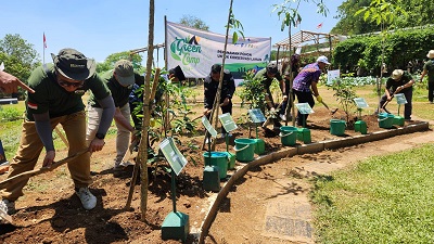 Rayakan Hari Sumpah Pemuda, Sinar Mas Land Dorong Generasi Muda Peduli Lingkungan melalui Green Camp 2024