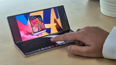 Bikin Hidup Mudah: 3 Hacks untuk Galaxy Z Fold6 dalam Flex Mode