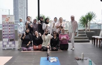 Yoga Class “Twist & Flow” Hadirkan Pengalaman Relaksasi di Hotel Santika Premiere Bintaro