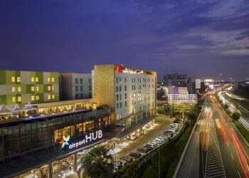 Kehangatan Natal dan Keceriaan Menyambut Tahun Baru 2025 Bersama Keluarga di Swiss-Belhotel Airport  Jakarta