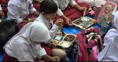 Dampak Positif Program Makan Gratis di Sekolah Tangsel: Anak-Anak Lebih Semangat Belajar