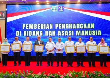 Pemkot Tangsel Raih Penghargaan Kota Peduli HAM, Benyamin: Bukti Nyata Perlindungan Hak Warga