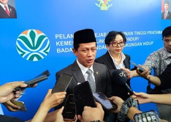 Menteri Lingkungan Hidup Lantik 43 Pejabat Tinggi Pratama untuk Tangani Isu Lingkungan yang Mendesak