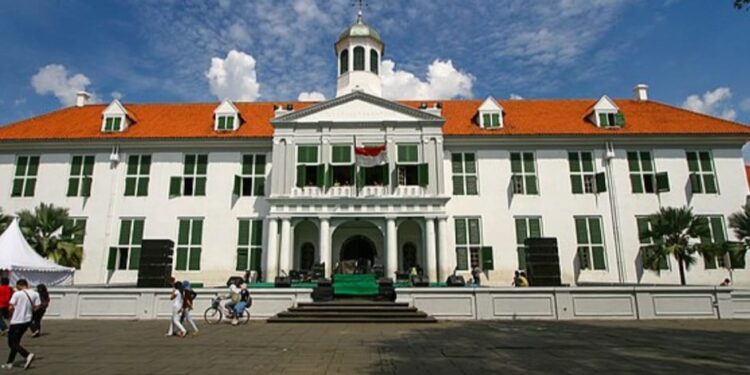 Menjelajahi Sejarah dan Seni: Daftar Museum di Jakarta yang Wajib Dikunjungi