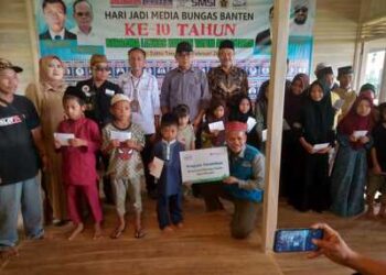 Peringati Hari Jadi ke-10 Media Bungasbanten Santuni Yatim Piatu dan Khitanan Massal Gratis
