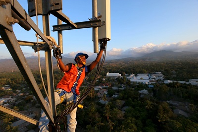 XL Axiata Berhasil Raih Kinerja Solid di Tahun 2024, Pendapatan Naik 6%, Laba Bersih Naik 45%