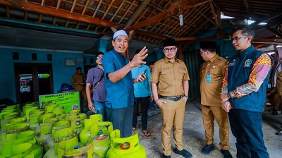 Tinjau Pangkalan Elpiji 3 Kg, Pilar Pastikan Stok hingga Bicara Aturan Baru dari Presiden Prabowo