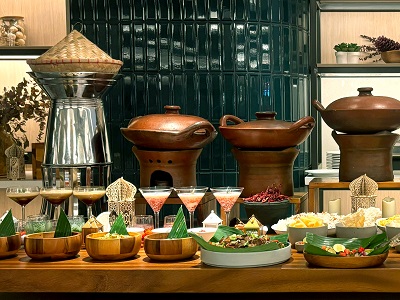 Ramadhan Penuh Berkah, Berbuka Penuh Cita Rasa di Yin and Yum All Day Dining – Vivere Hotel, Artotel Curated