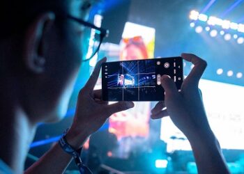 Fancam Makin Jernih Pakai Galaxy S25 Series, HP Konser dengan AI