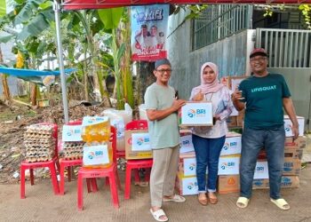 BRI Bekasi Siliwangi Berbagi Bantuan Sembako di Jati Rasa