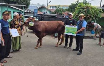 Rayakan Iduladha, PT IKPP Tangerang Bagikan Hewan Kurban untuk Masyarakat