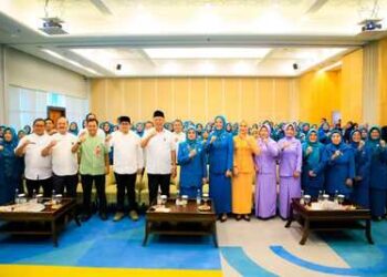 Peringati HKG PKK ke-53, Benyamin: Ibu-ibu Jadi Garda Terdepan Cegah Dampak Negatif Digital di Masyarakat