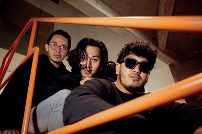 KOL! Rilis Single Perdana “Tadi Malam” — Cerita Cinta yang Indah Tapi Salah Waktu