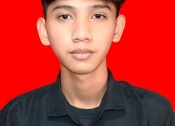 Palu Konstitusi di Persimpangan Jalan: Penjaga Demokrasi atau Arena Politik?