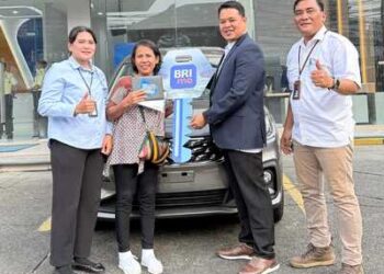 BRI KC Radio Dalam Serahkan Hadiah PHS Periode 2 di 2024