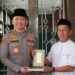 Kunjungi Masjid Jami Al Hidayah, Kapolres Tangsel Serahkan Bantuan “Kotak Amal” Safe Deposit Box