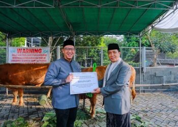 Salat Idul Adha 1446 H Bersama Masyarakat, Benyamin: Maknai Kurban sebagai Keikhlasan, Ketaatan dan Kepedulian